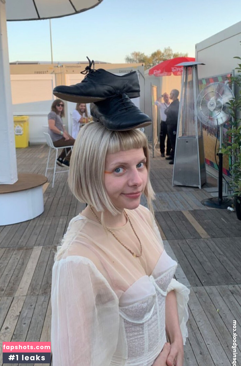 Aurora Aksnes gallery photo #125