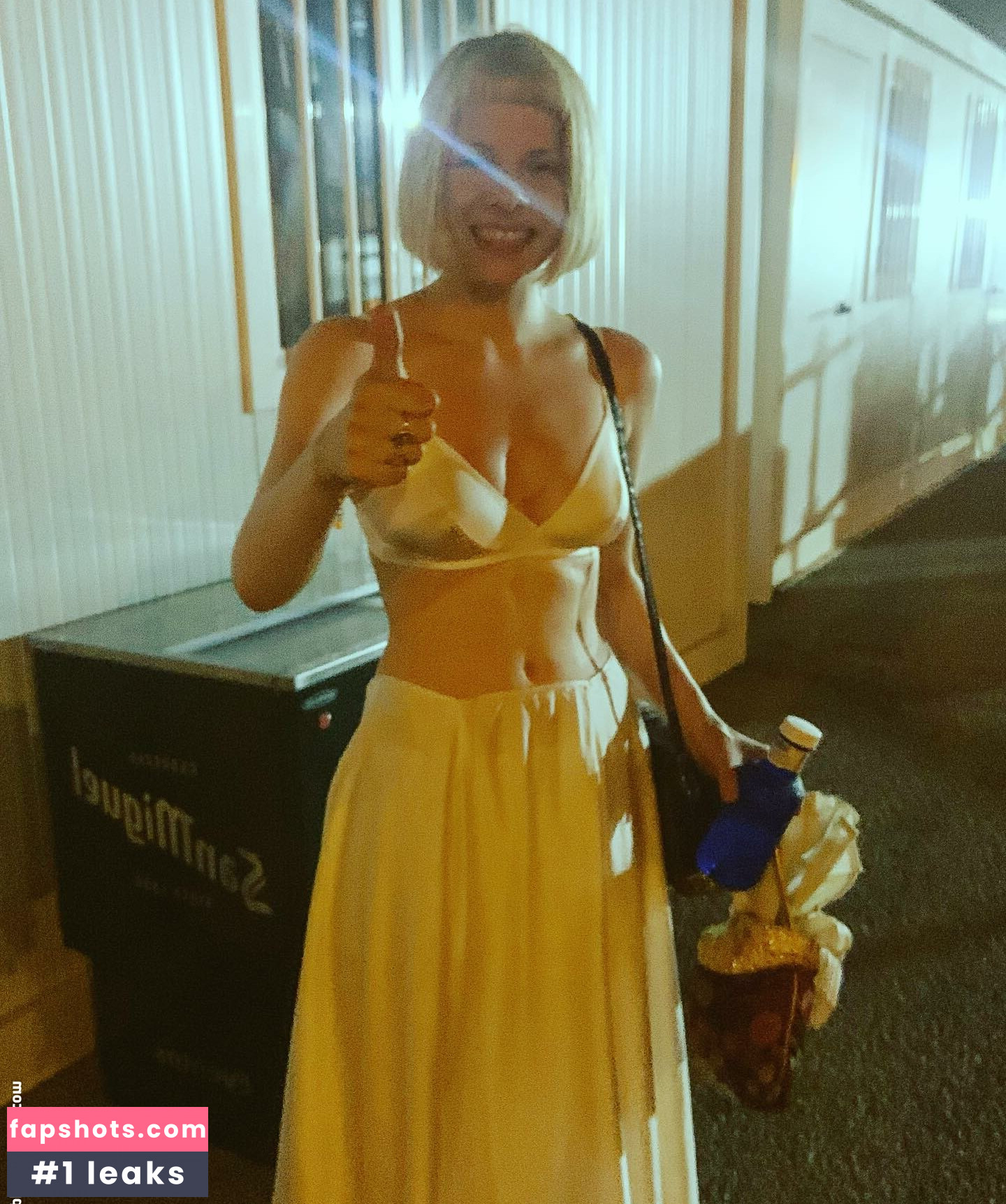 Aurora Aksnes gallery photo #144