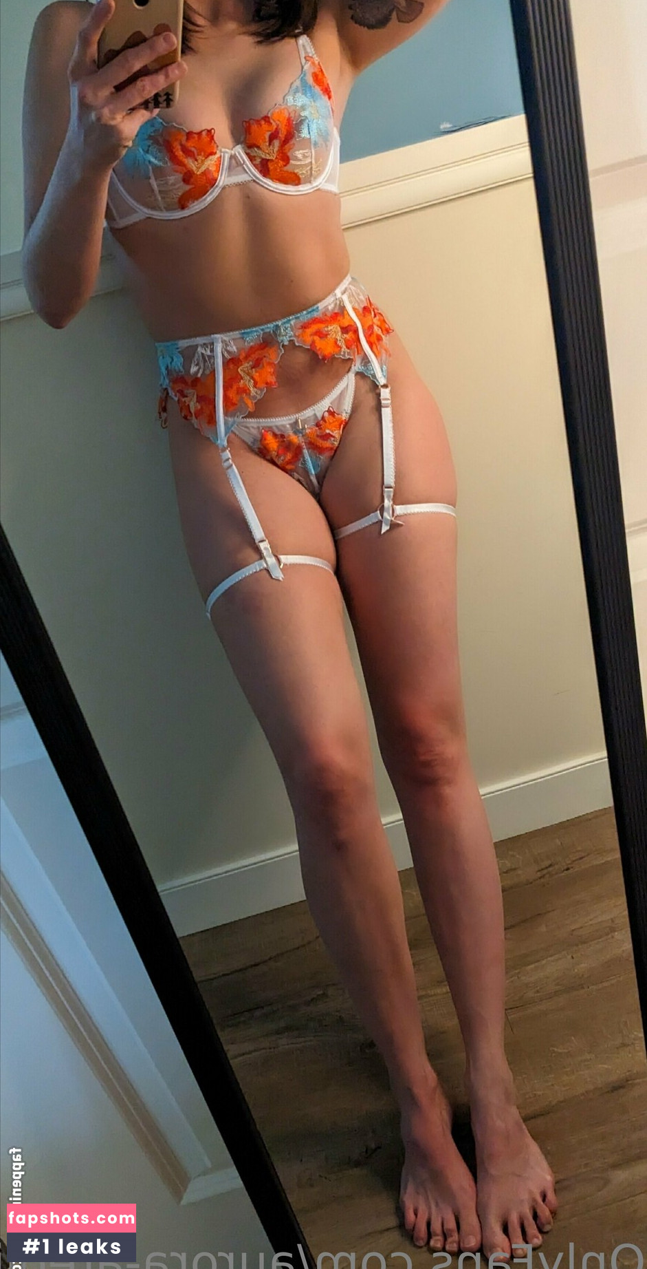 aurora-areolis gallery photo #7