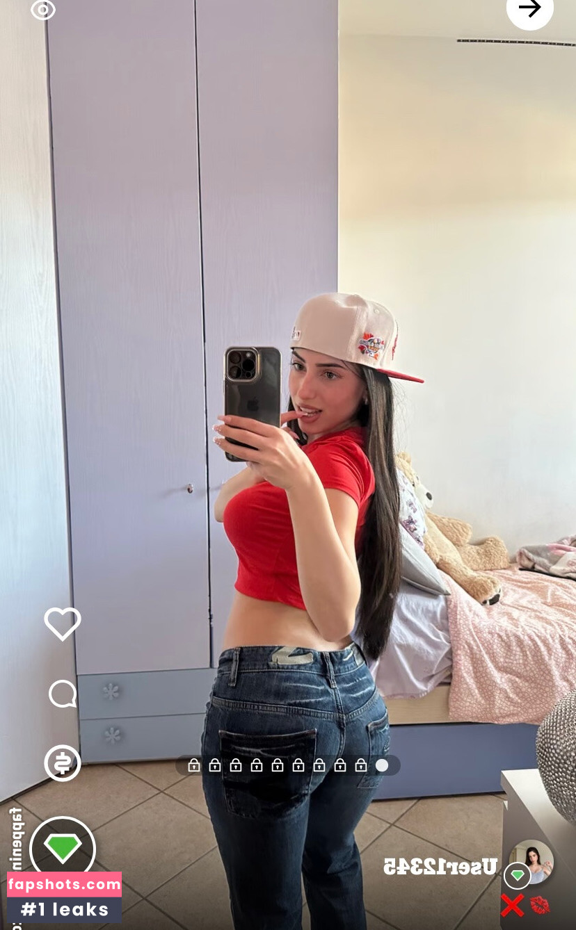 Aurora Becarelli gallery photo #6