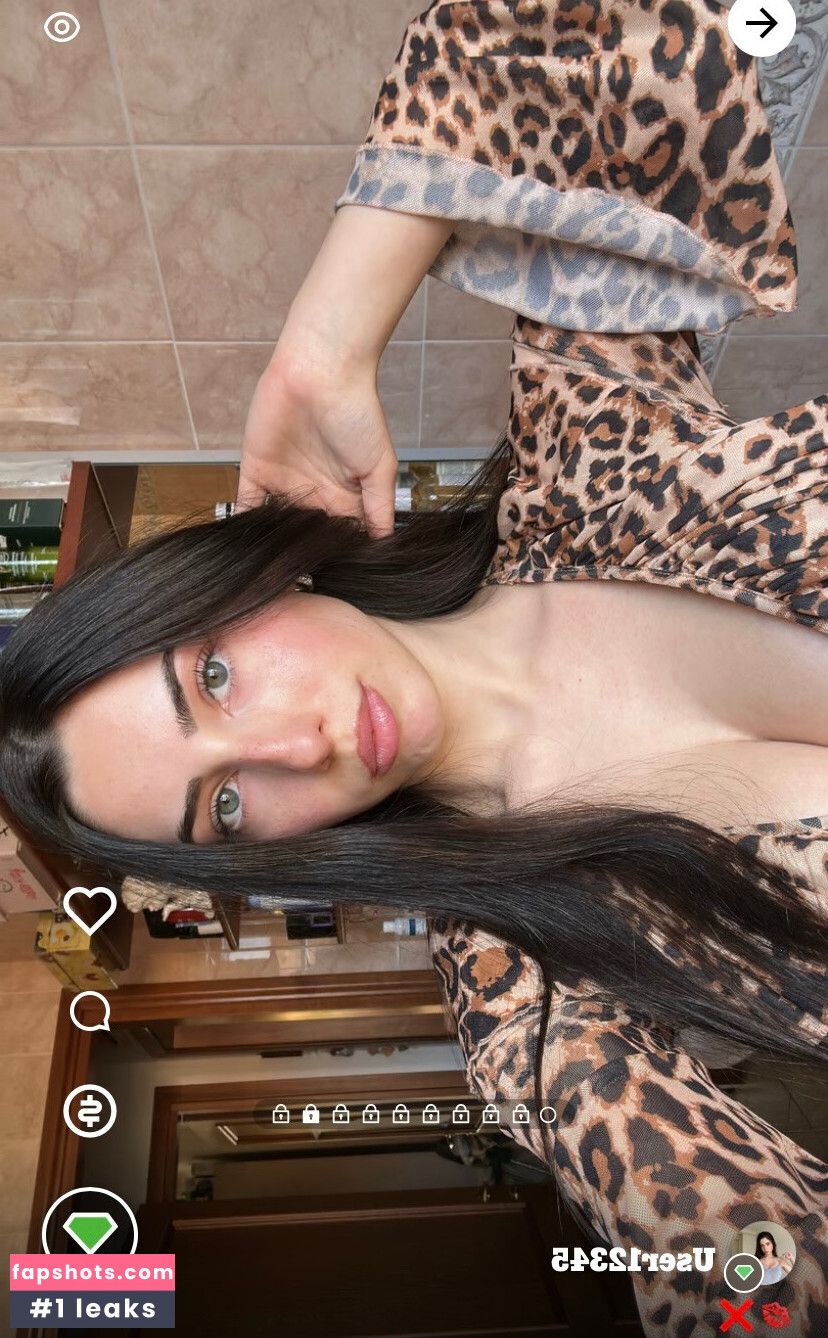 Aurora Becarelli gallery photo #8