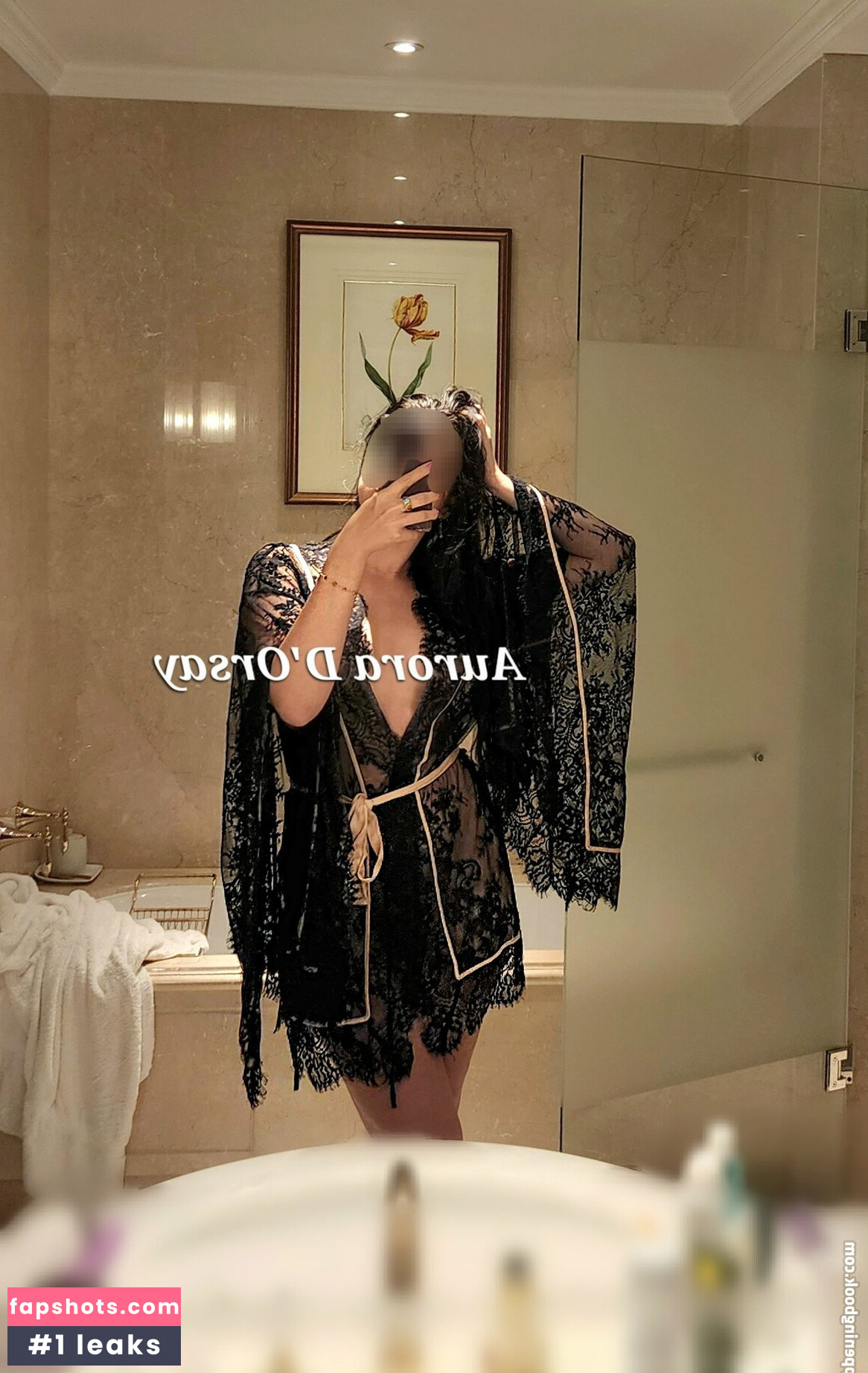 Aurora D'orsay gallery photo #4