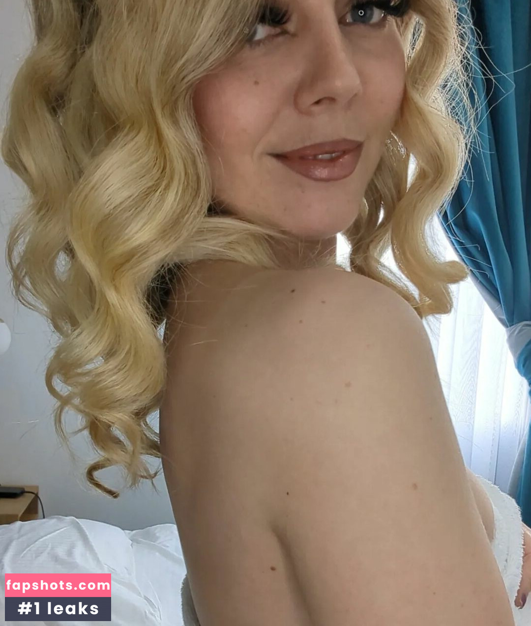 Aurora Indica gallery photo #45