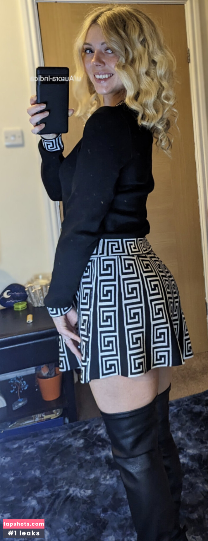 Aurora Indica gallery photo #6