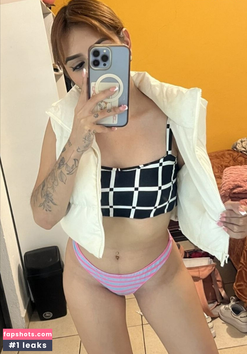 Aurora Menchaca gallery photo #14