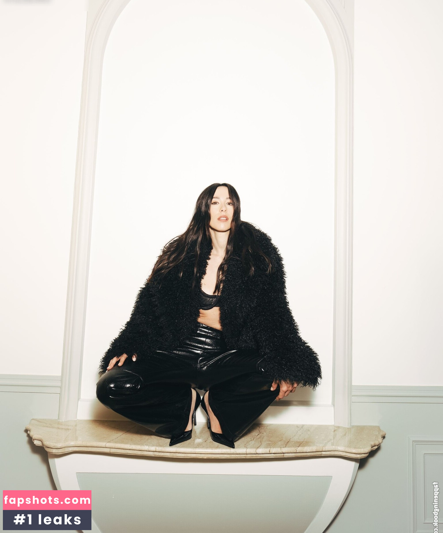 Aurora Ramazzotti Filtración Desnuda OnlyFans Foto #11 - Fapshots