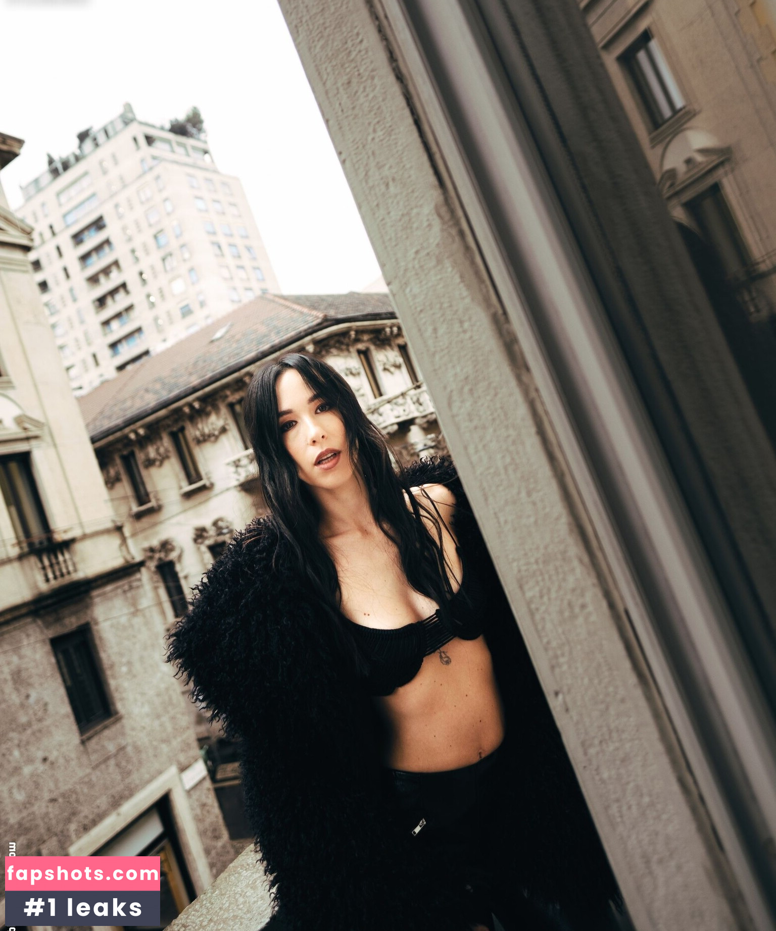 Aurora Ramazzotti Filtración Desnuda OnlyFans Foto #13 - Fapshots