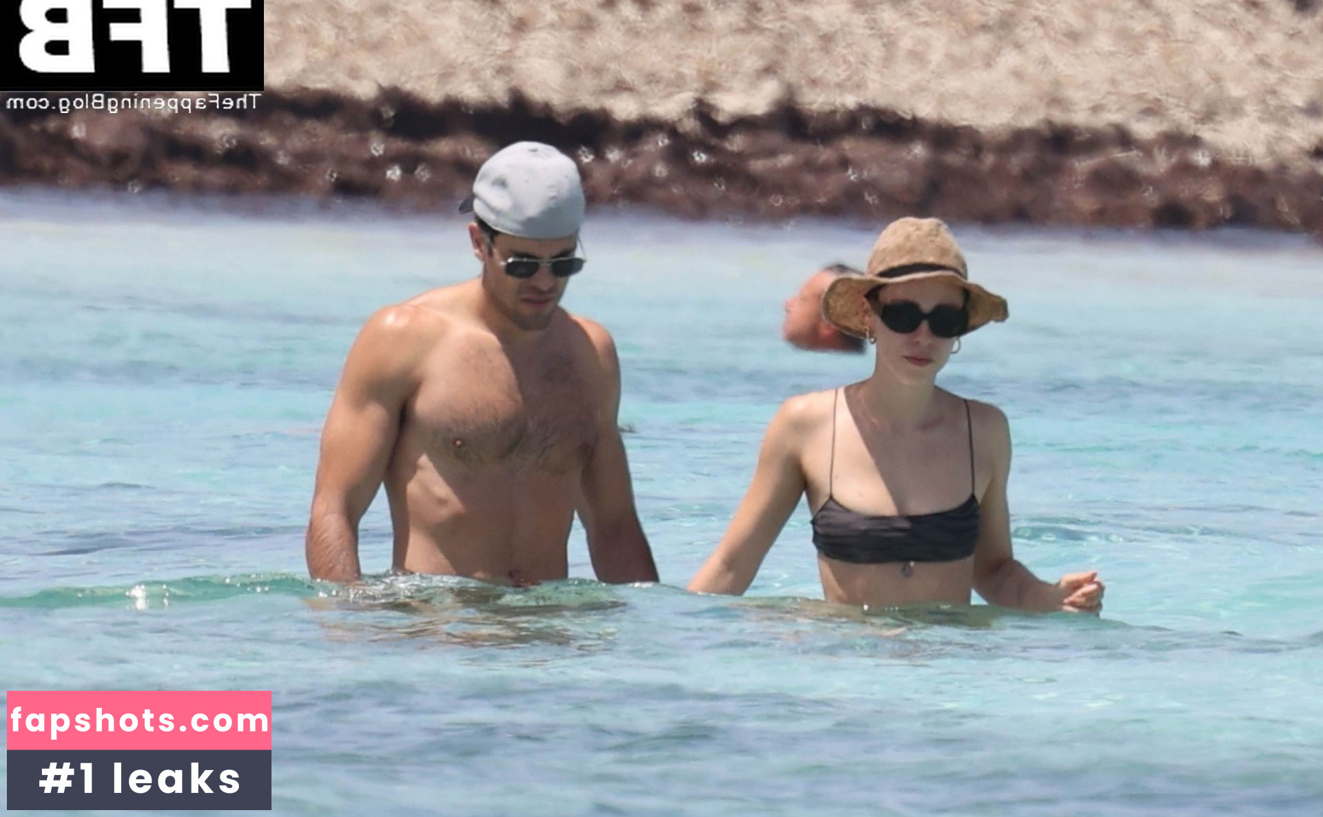 Aurora Ramazzotti Filtración Desnuda OnlyFans Foto #71 - Fapshots