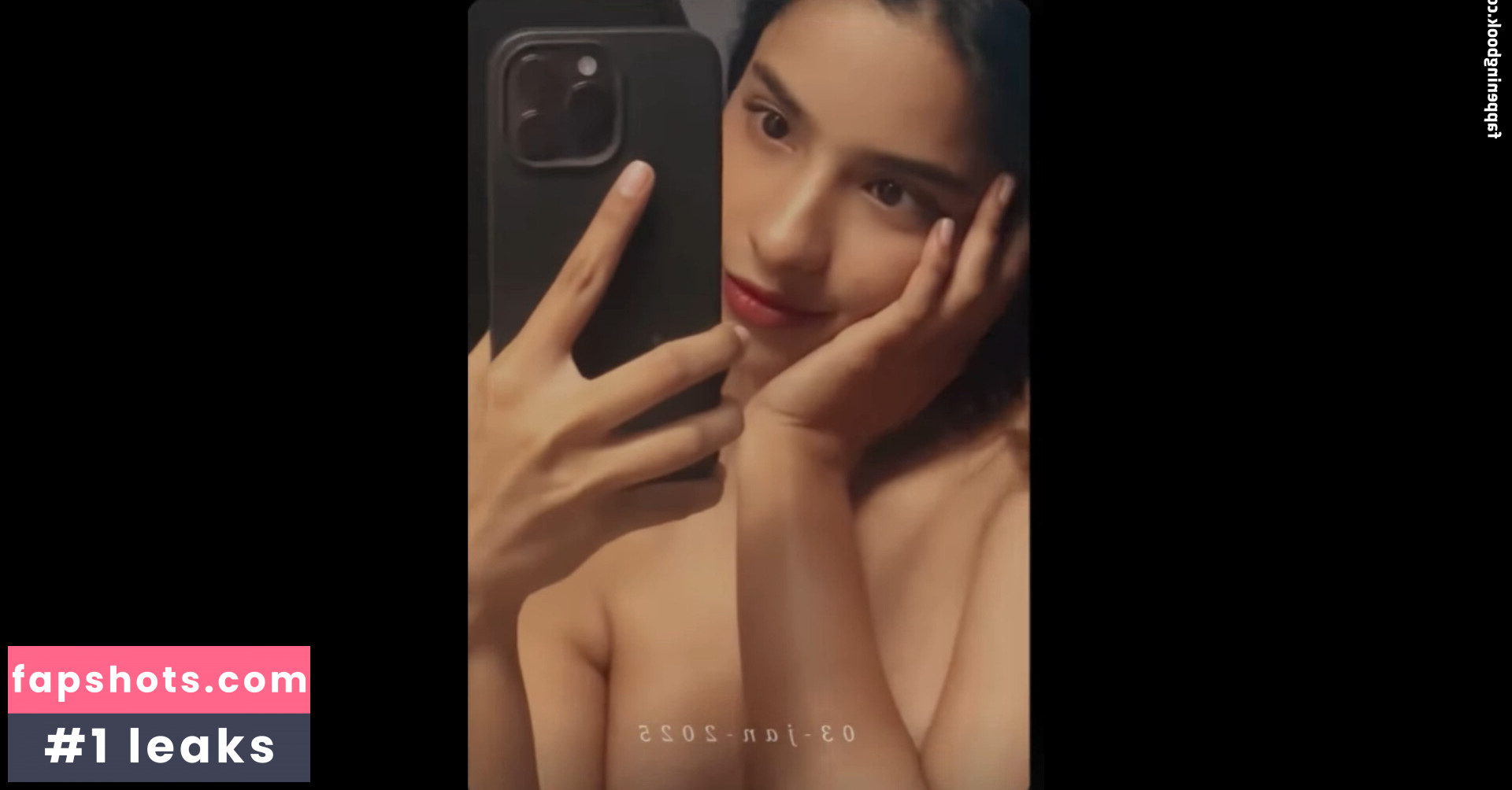 Aurora Sinclair gallery photo #23