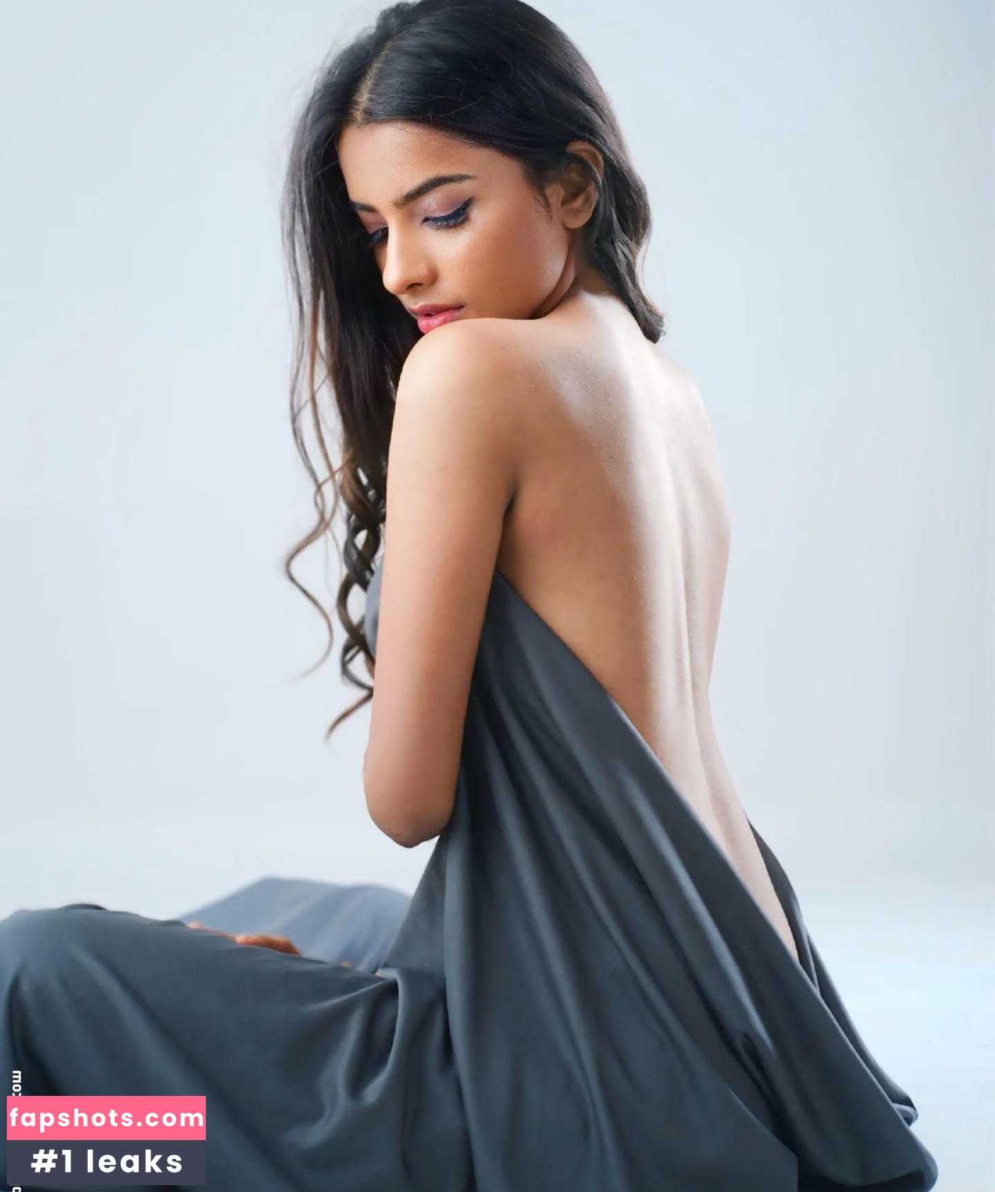 Aurora Sinclair gallery photo #5