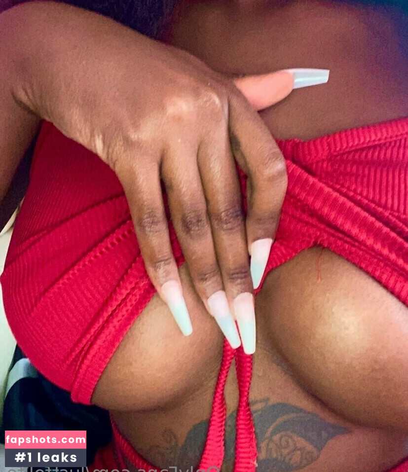 aurora_staar gallery photo #9