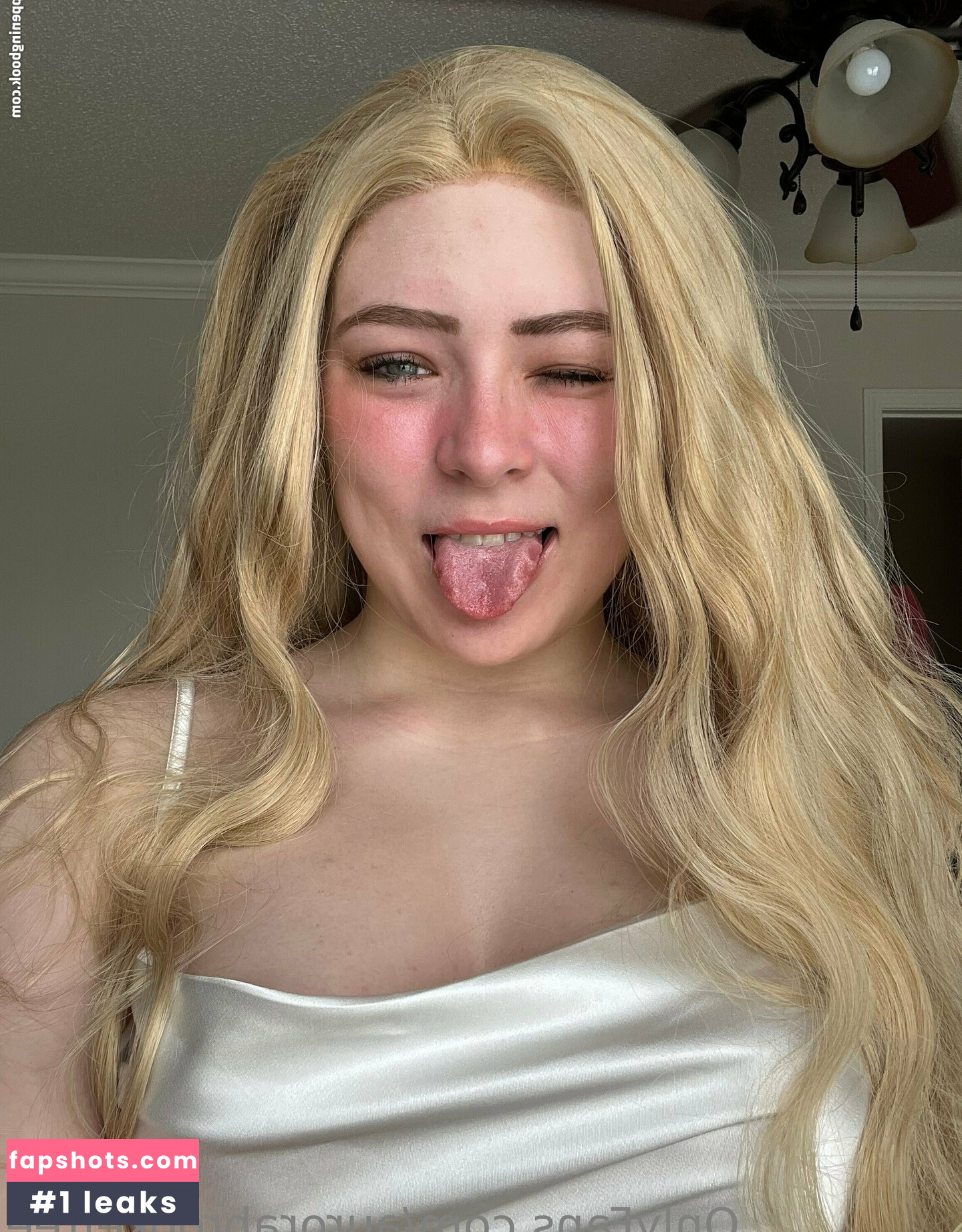 aurorabrookefree gallery photo #11