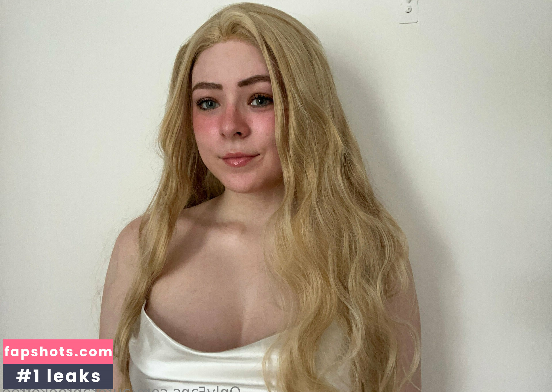 aurorabrookefree gallery photo #3