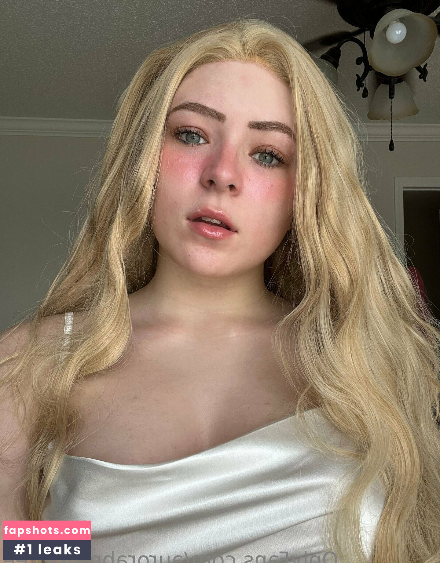 aurorabrookefree gallery photo #23