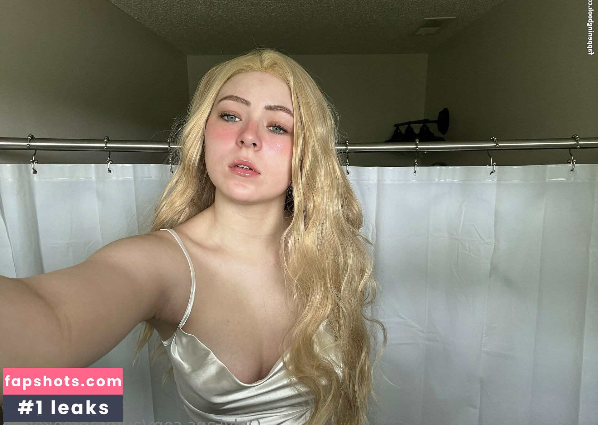 aurorabrookefree gallery photo #27