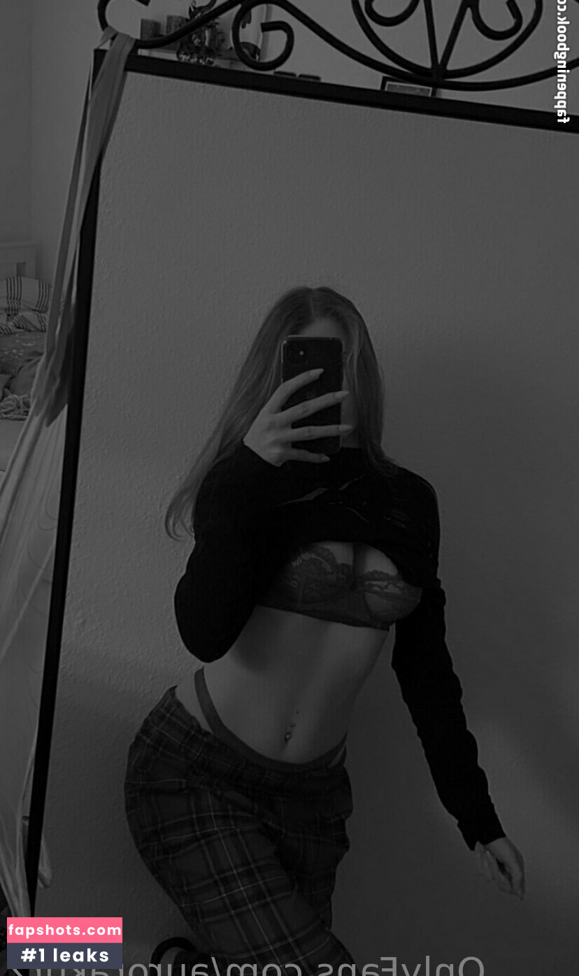 aurorakurz gallery photo #25