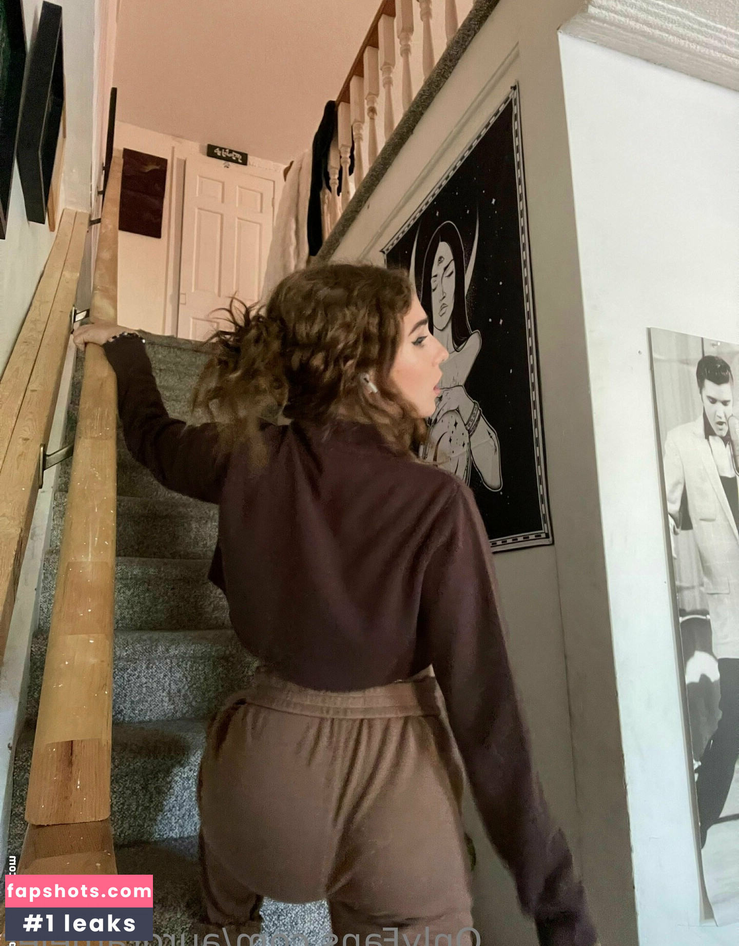 aurorameier gallery photo #4