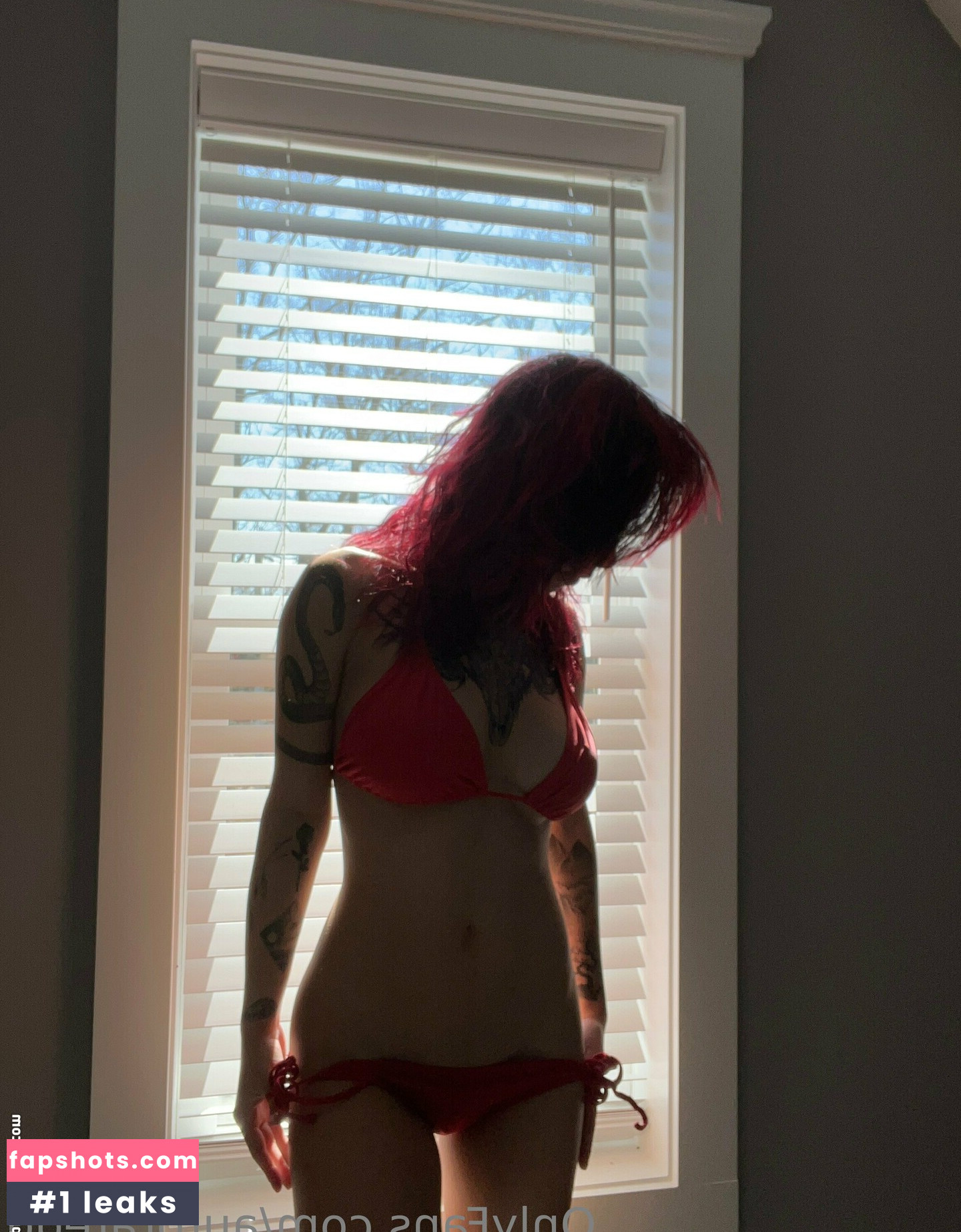 auroraredd gallery photo #24