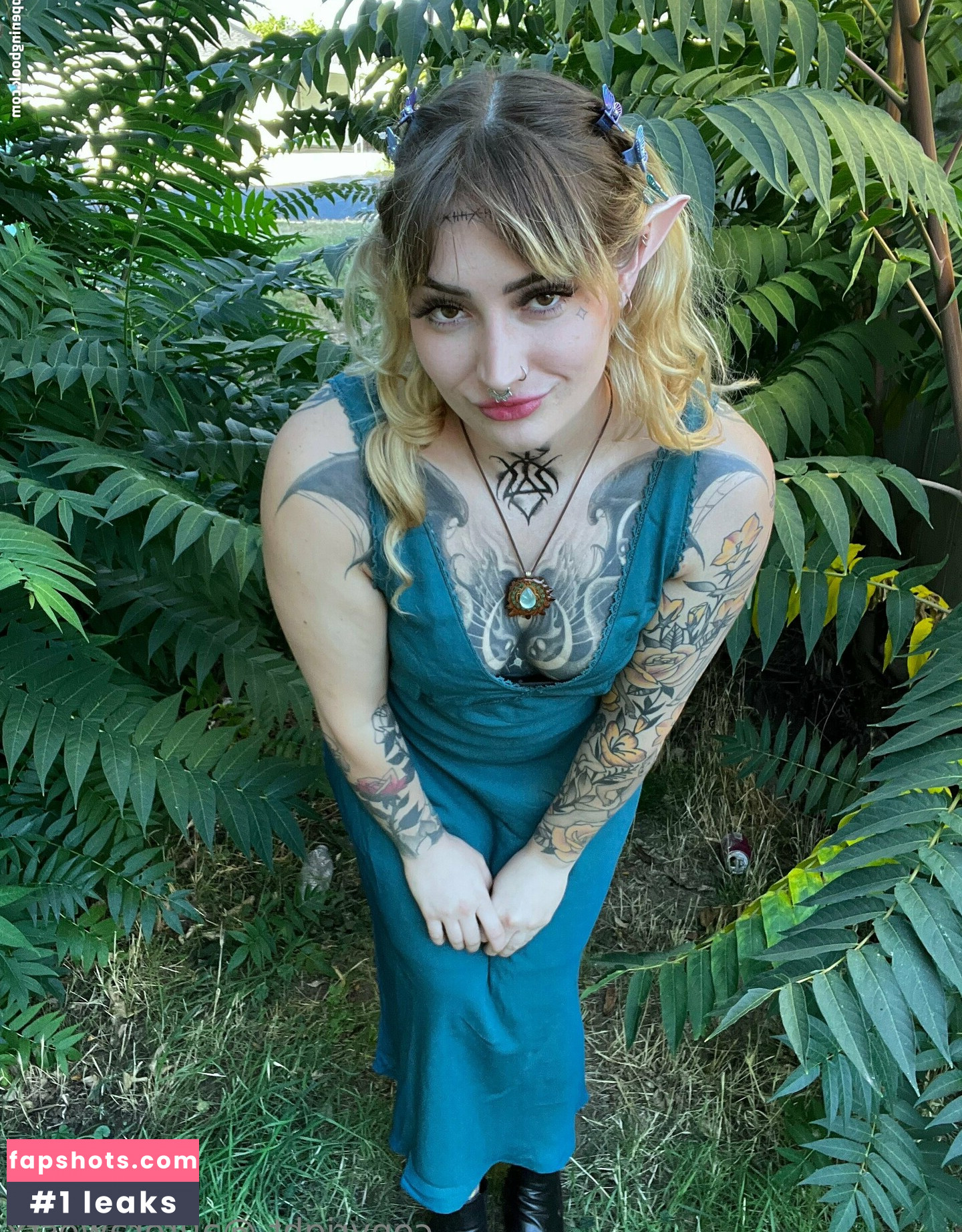 aurorawestx gallery photo #14