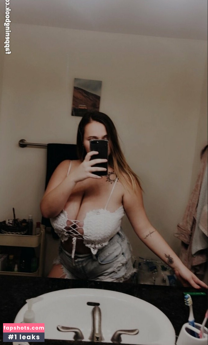 Autumn Lee gallery photo #13