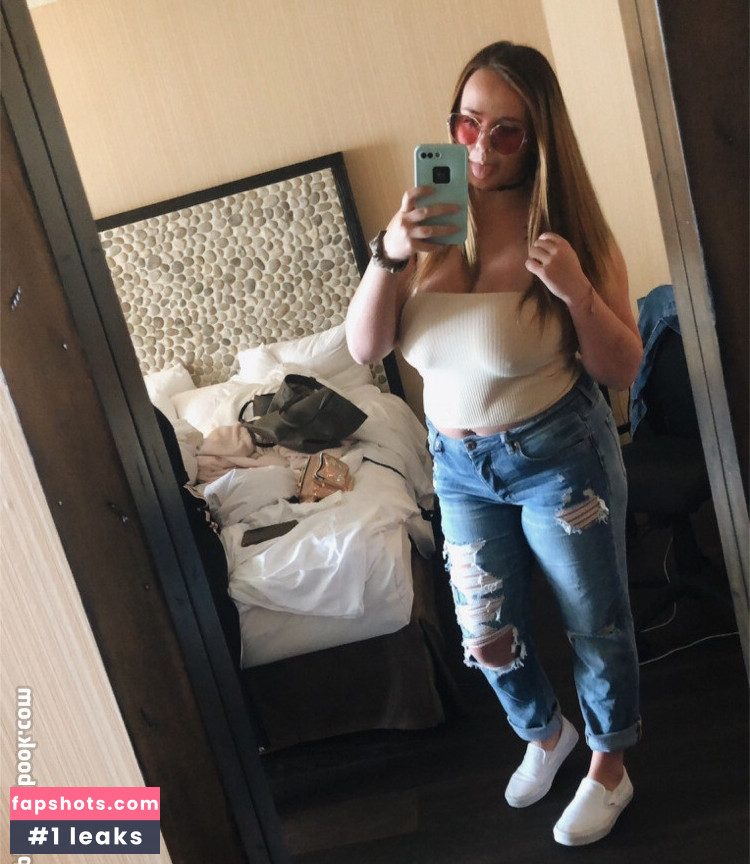 Autumn Lee gallery photo #30