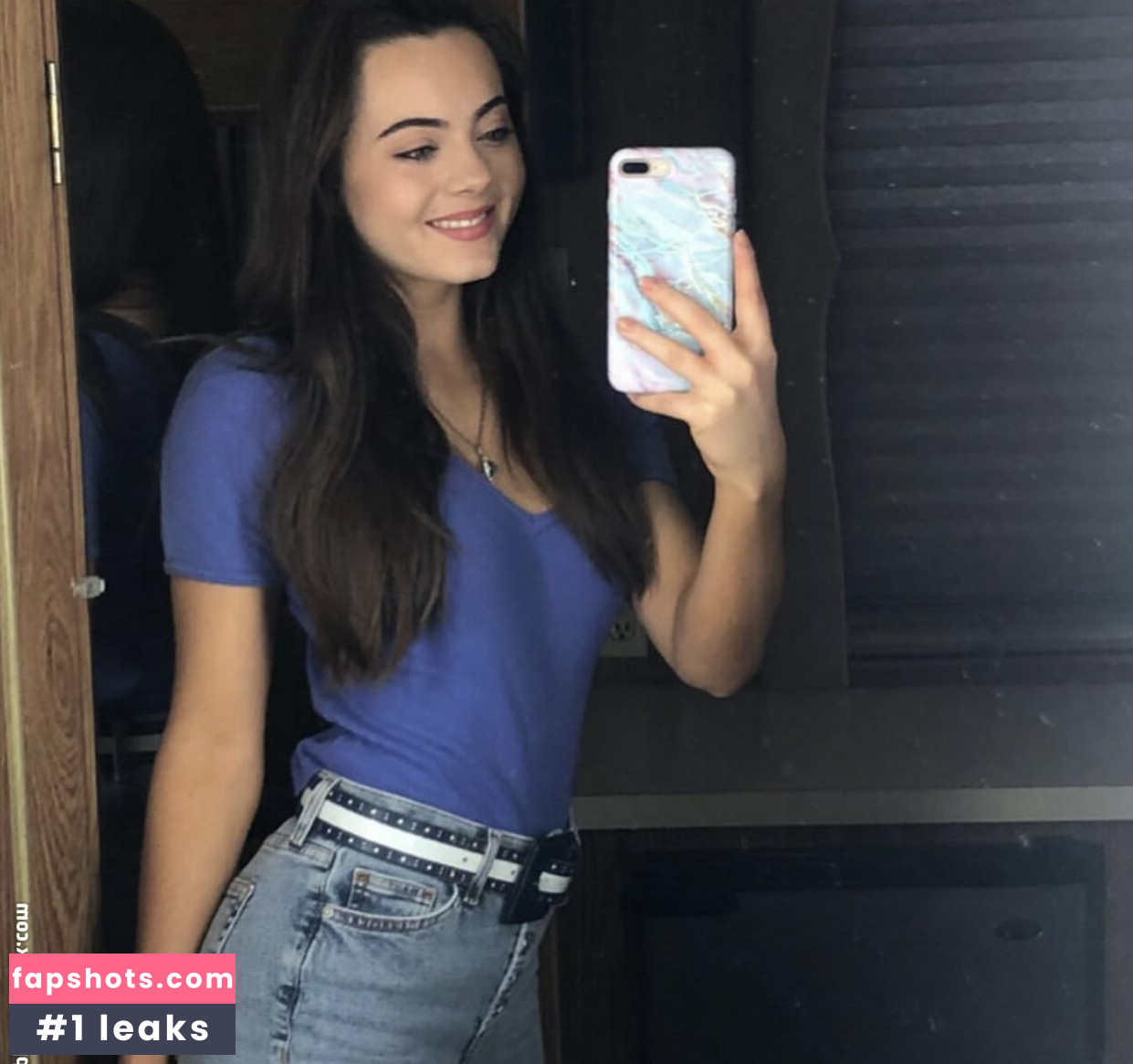 Ava Allan gallery photo #27