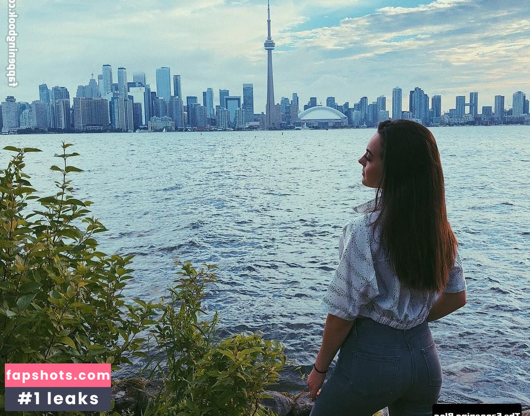 Ava Allan gallery photo #63