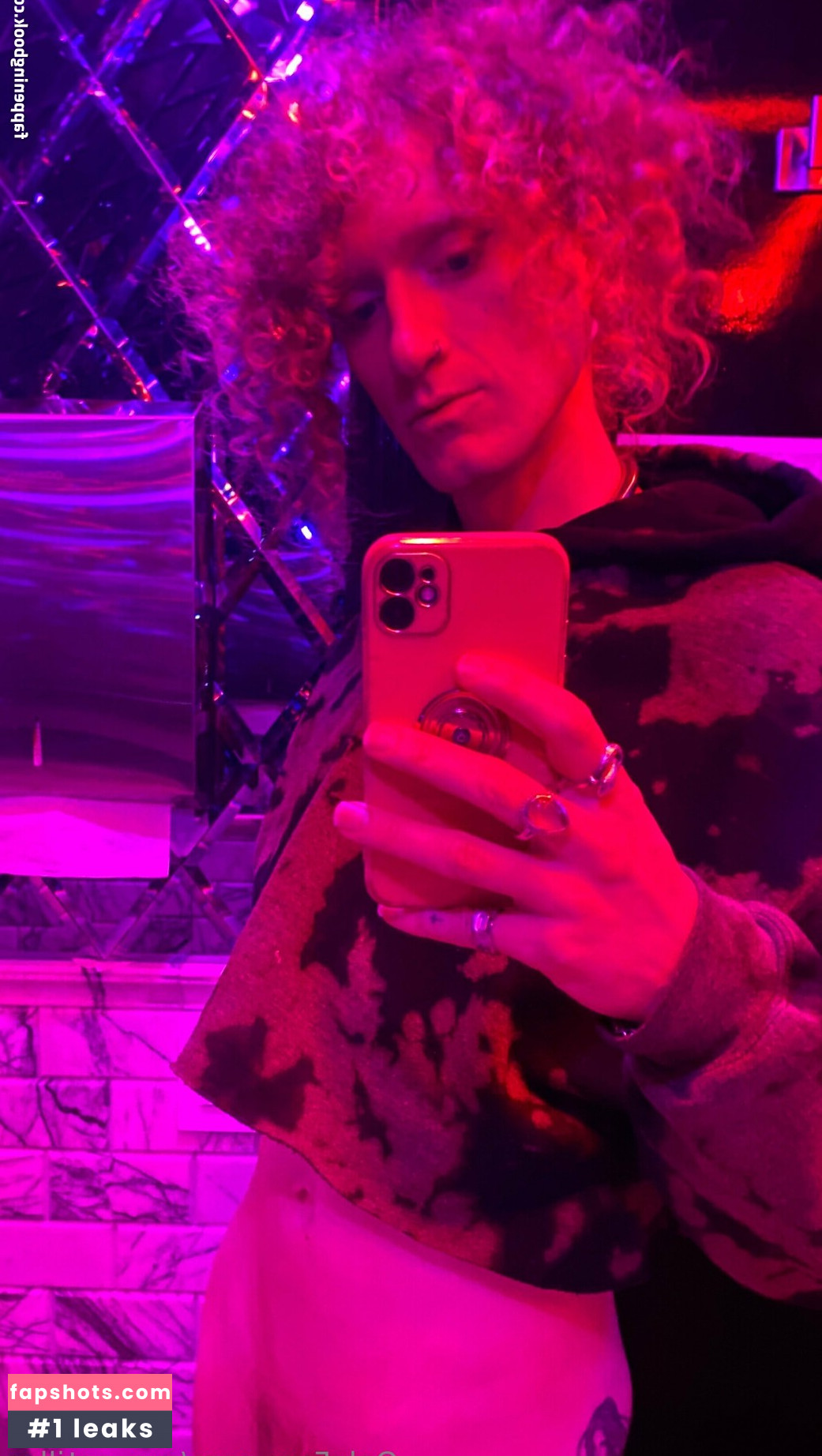 ava_antilles gallery photo #2