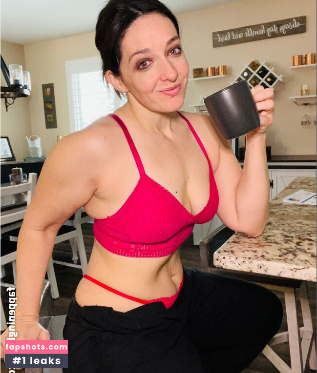 Ava Fiery gallery photo #9