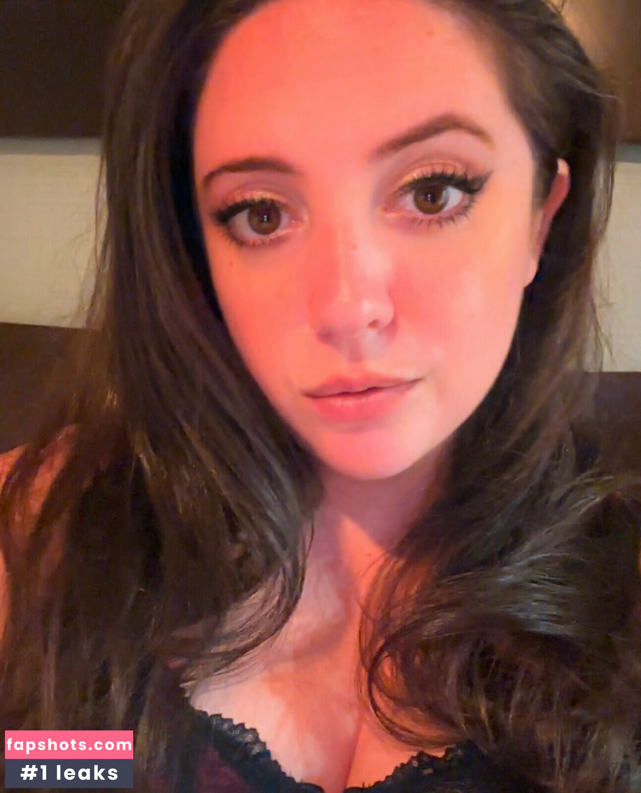 ava_hadley gallery photo #10