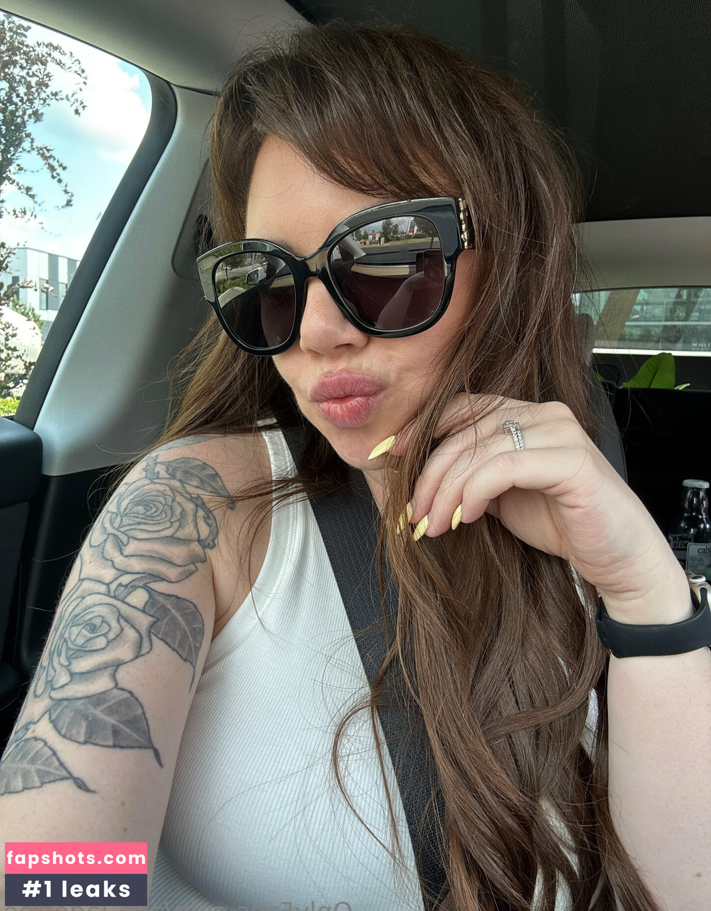 ava-jadefree gallery photo #3