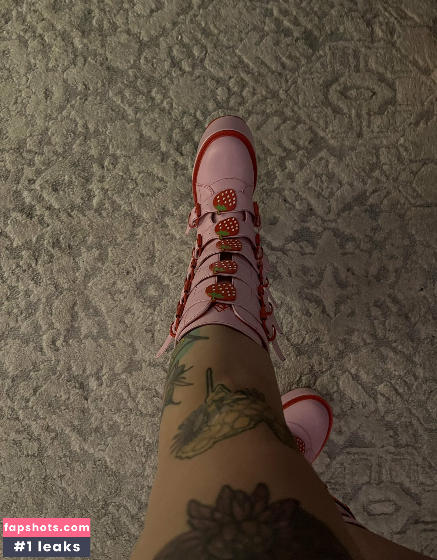 Ava Lamp gallery photo #14