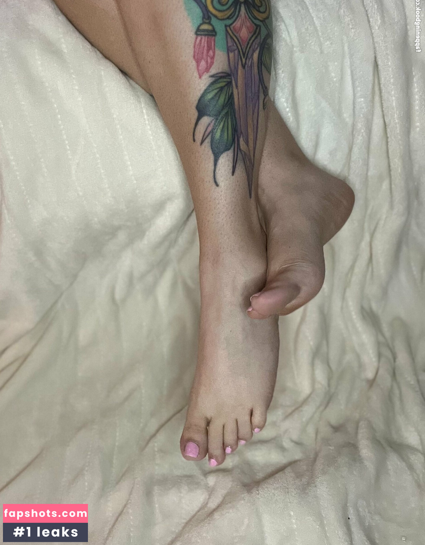 Ava Lamp gallery photo #16