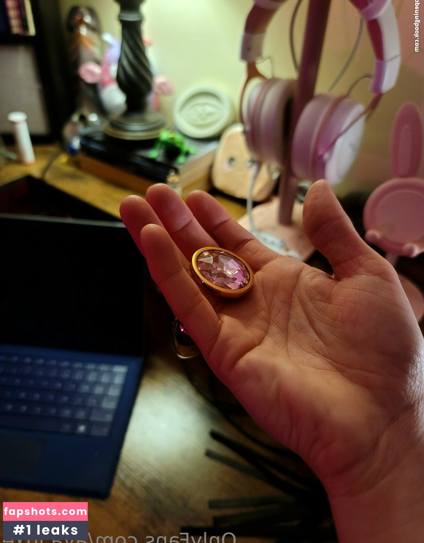 ava.luxe gallery photo #45