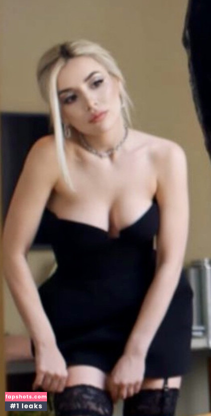 Ava Max Filtración Desnuda OnlyFans Foto #181 - Fapshots