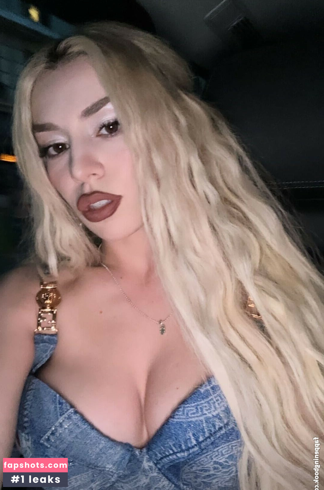 Ava Max Nahé úniky fotek pouze od fanoušků #216 - Fapshots