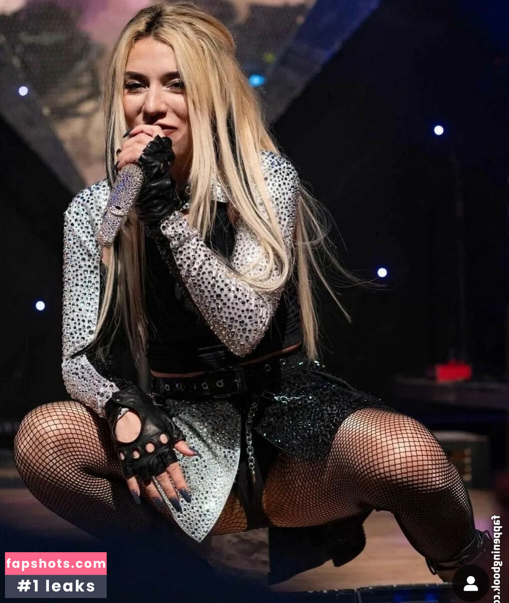 Ava Max Nahé úniky fotek pouze od fanoušků #219 - Fapshots