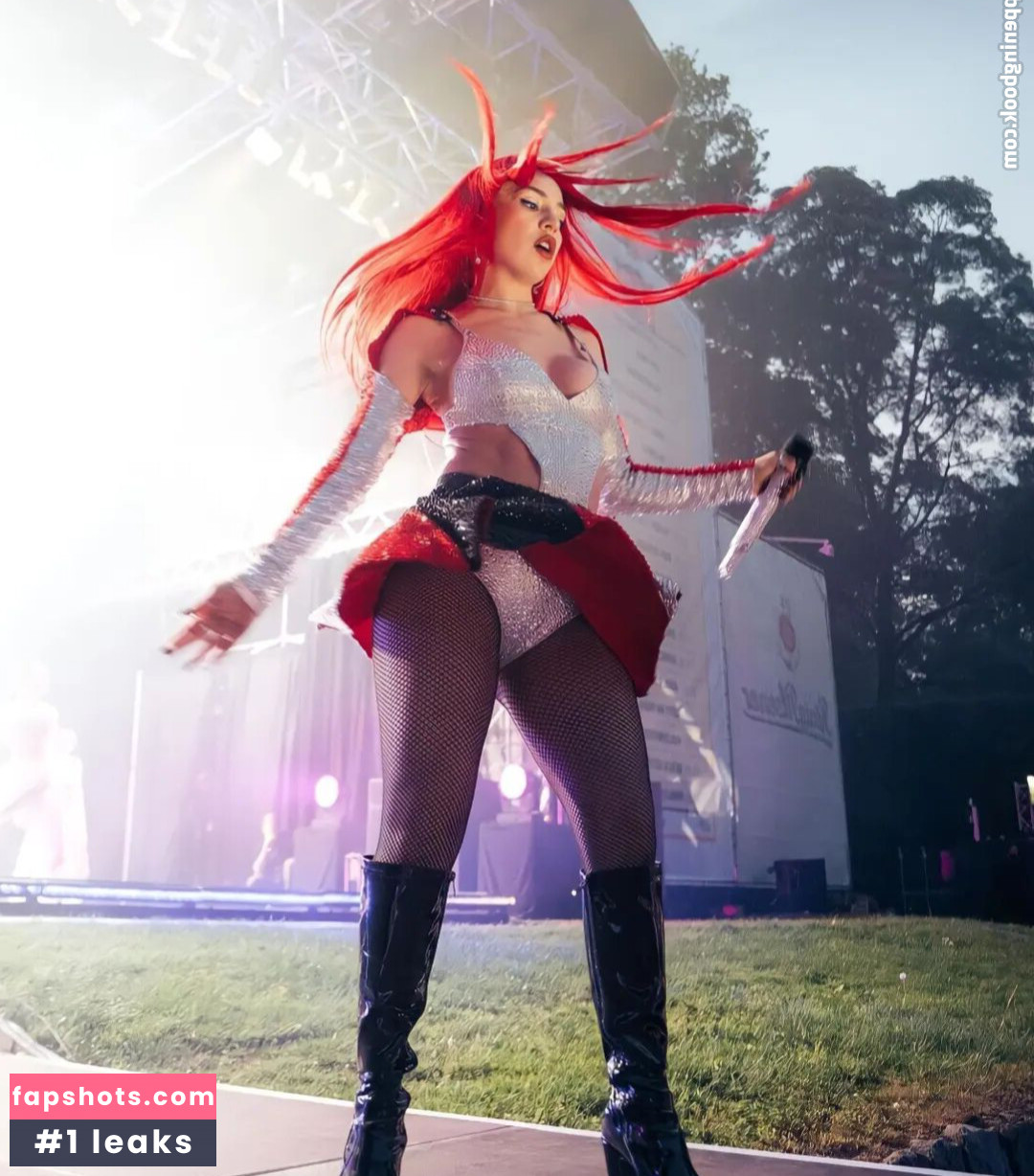 Ava Max Nahé úniky fotek pouze od fanoušků #220 - Fapshots