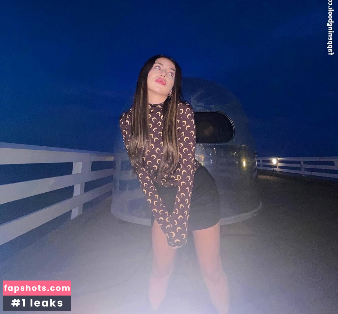 Ava Max Filtración Desnuda OnlyFans Foto #32 - Fapshots