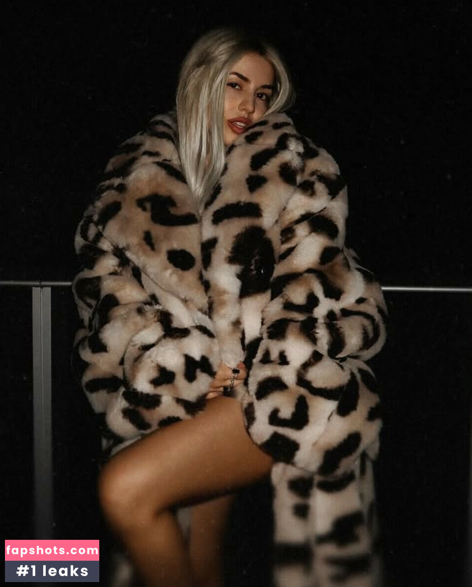 Ava Max Nude Leaks OnlyFans Photos #5 - LeakJerk