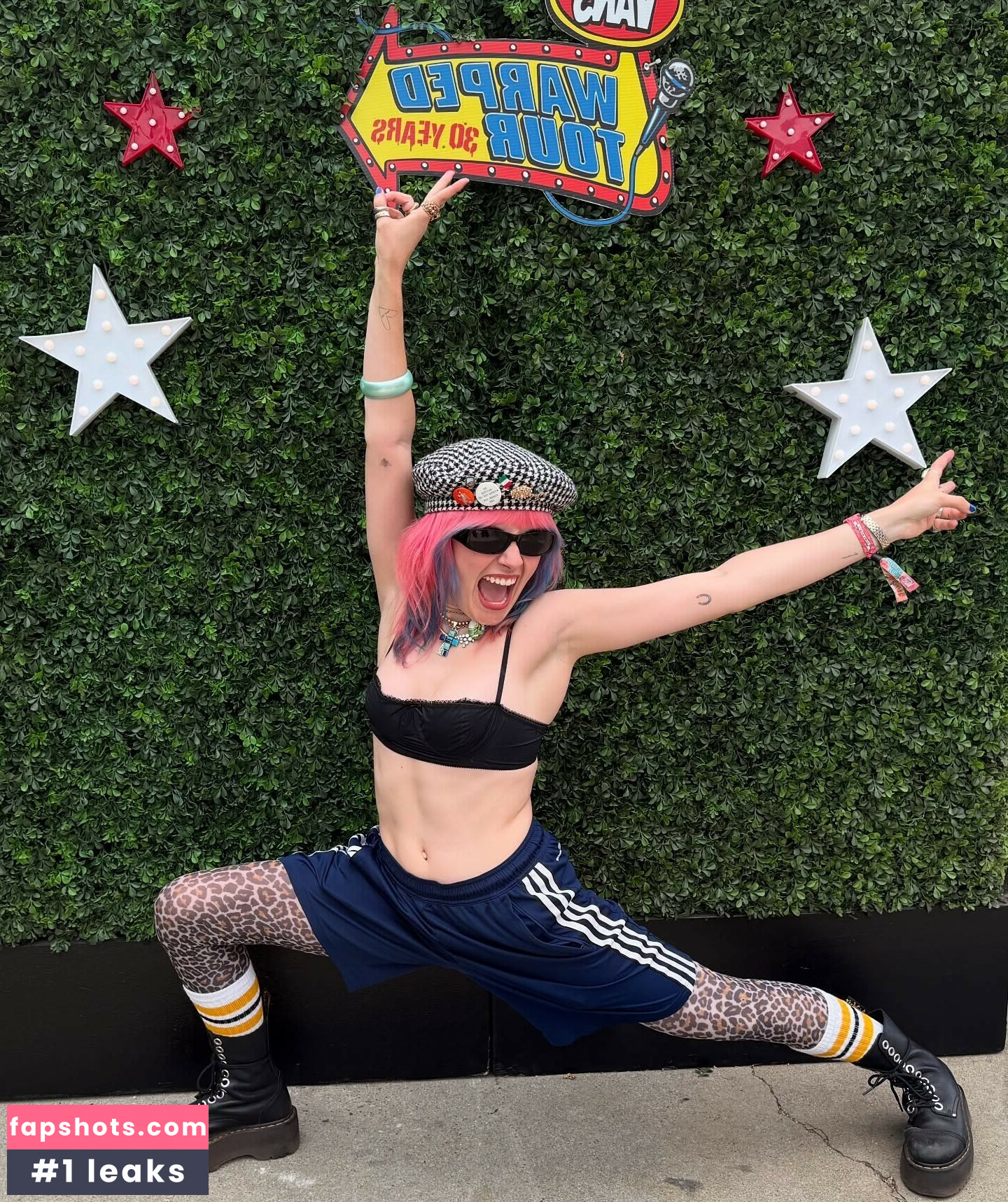 Ava Maybee gallery photo #6