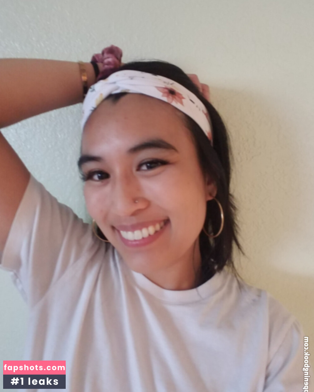 Ava Tran gallery photo #16