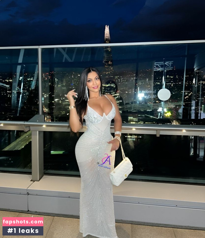 Avaia Shahani Nude Leaks OnlyFans Photos #13 - LeakJerk