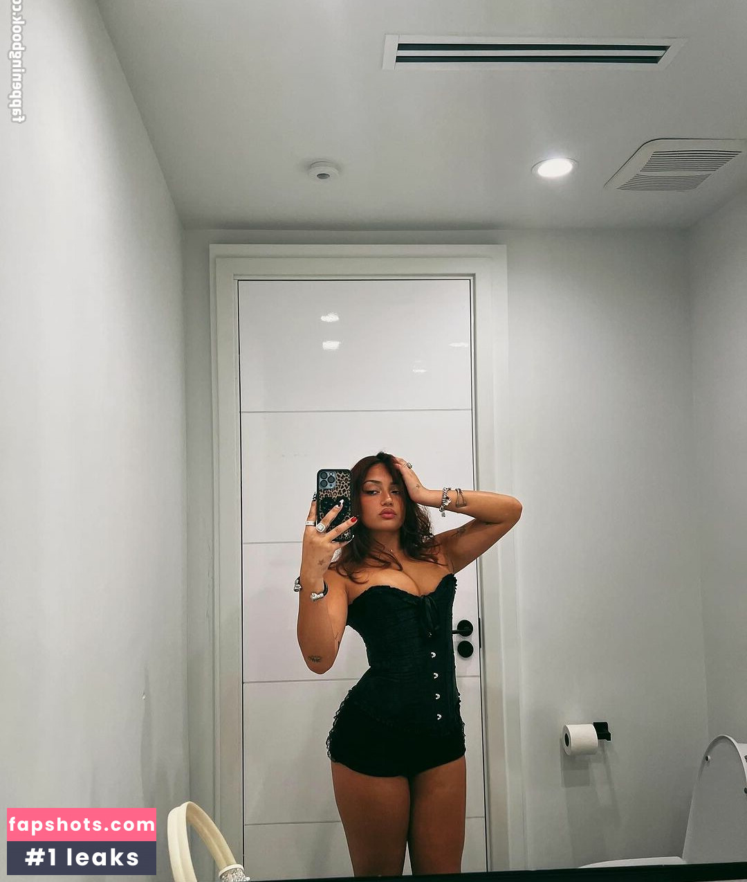 Avani Gregg Nude Leaks OnlyFans Photos #122 - LeakJerk