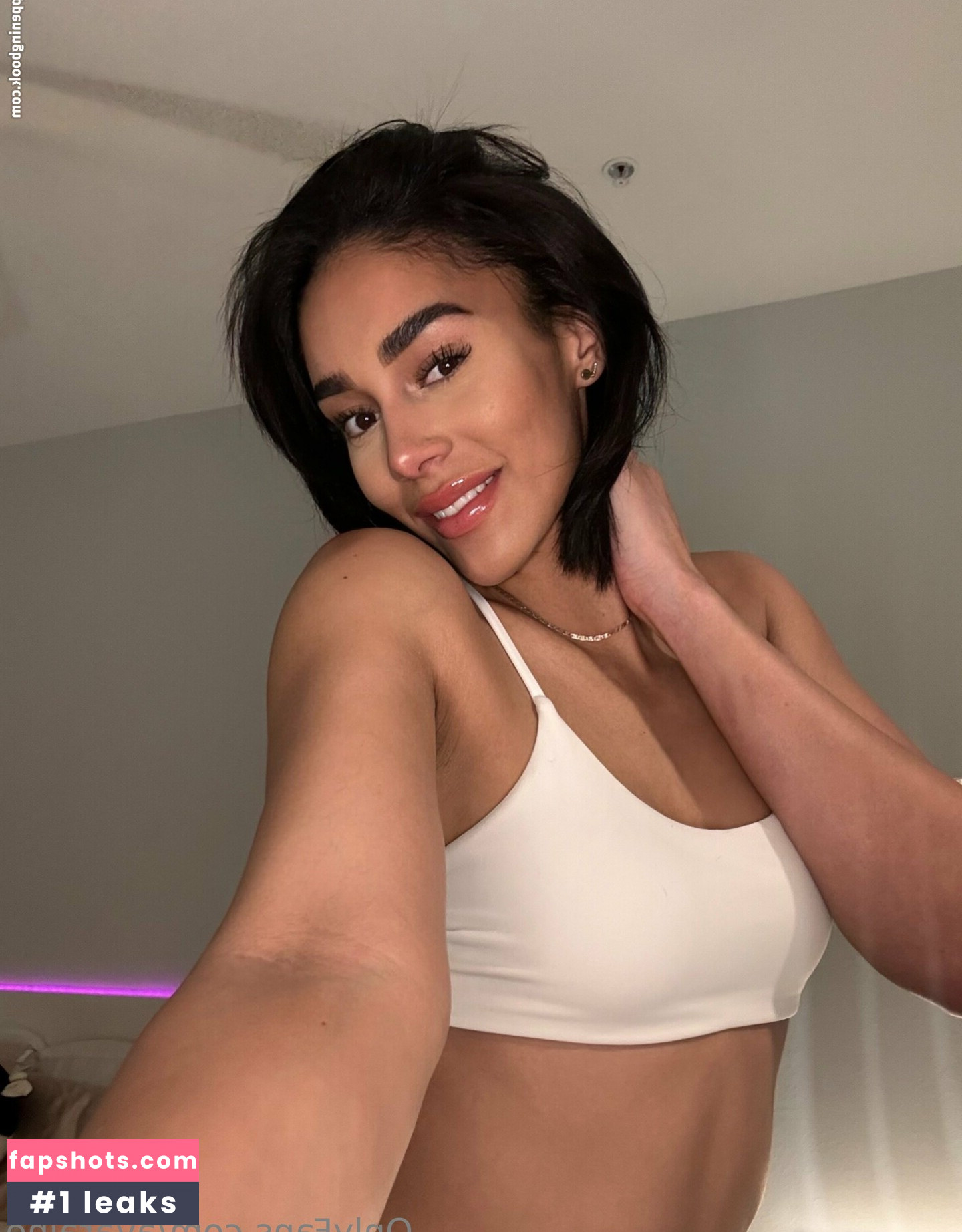 avaraine gallery photo #3