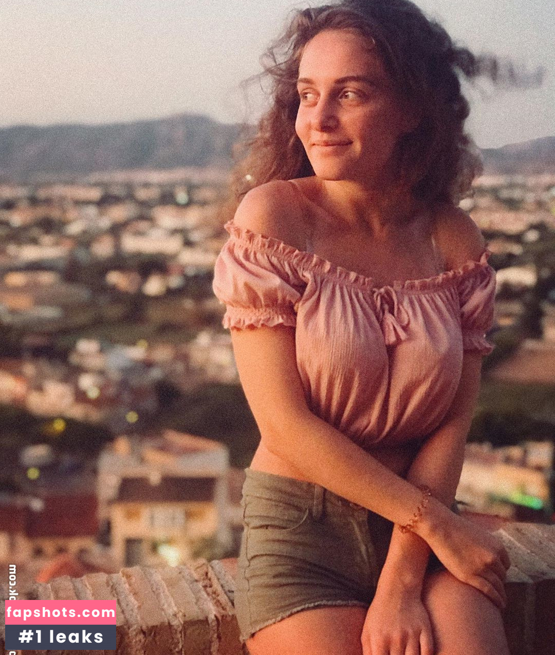 Ave Maria nude babe gallery