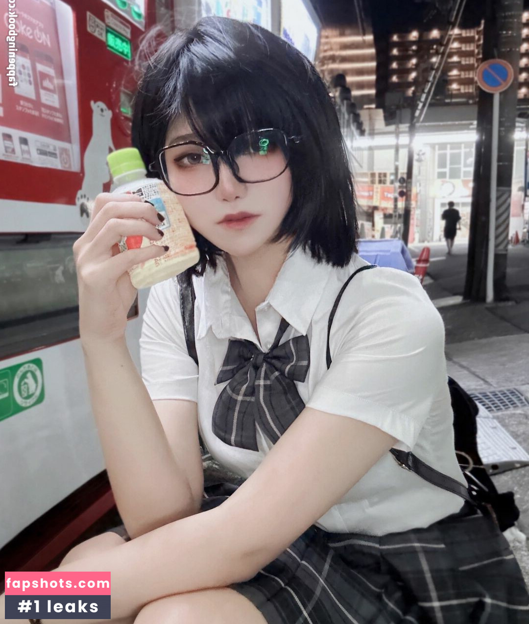 Aveline Tetsuya gallery photo #12