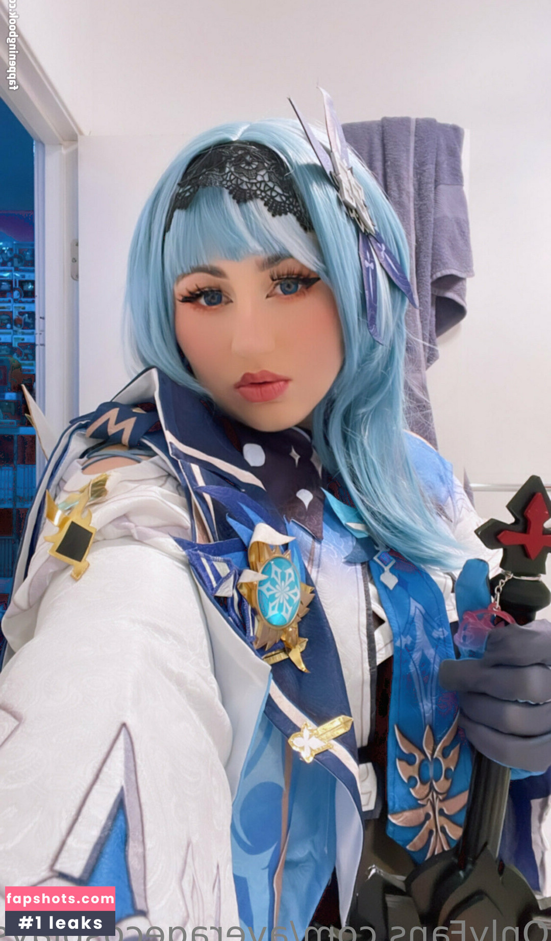 averagecosplays gallery photo #19