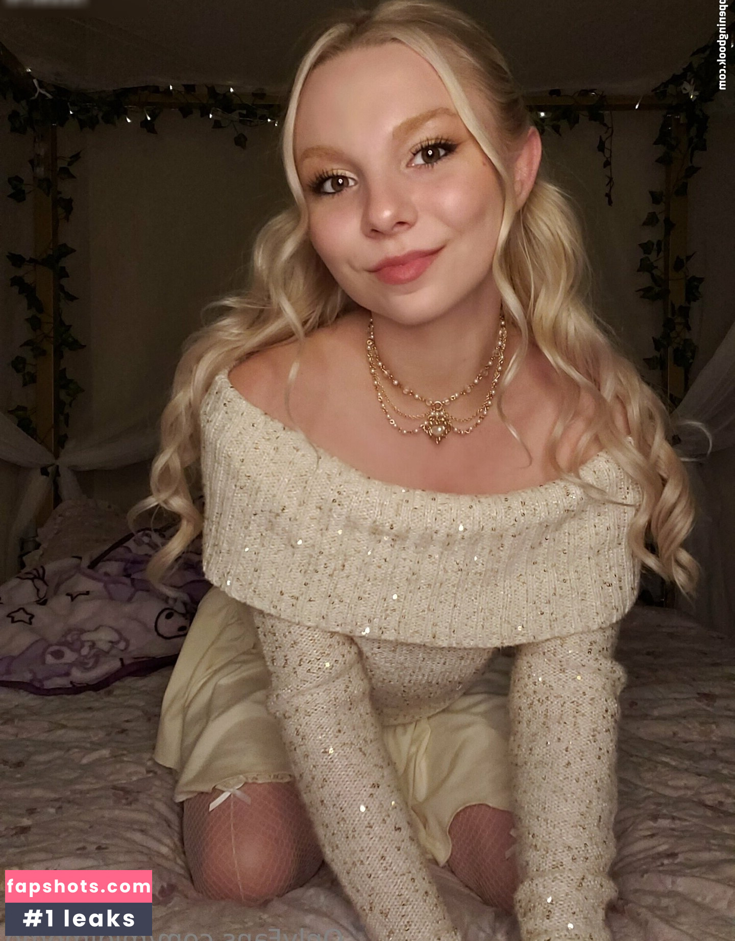 Averi Roselyn gallery photo #13