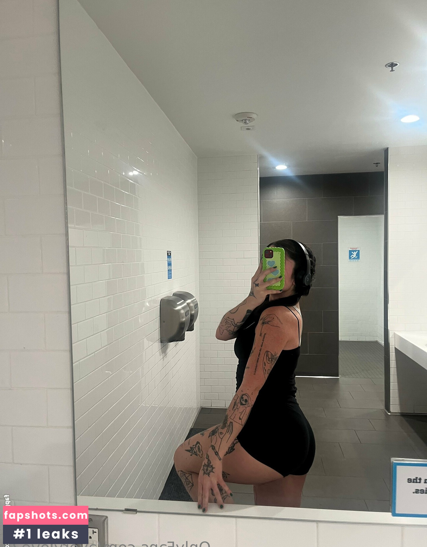 averylove23 gallery photo #20